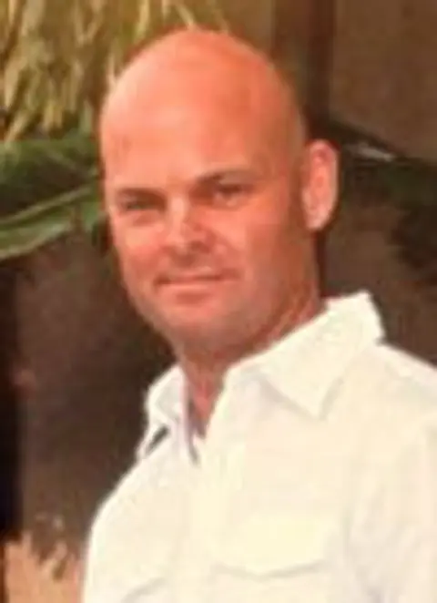 John MacMullen