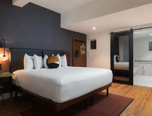 Hotel Stratford - Handwritten Collection