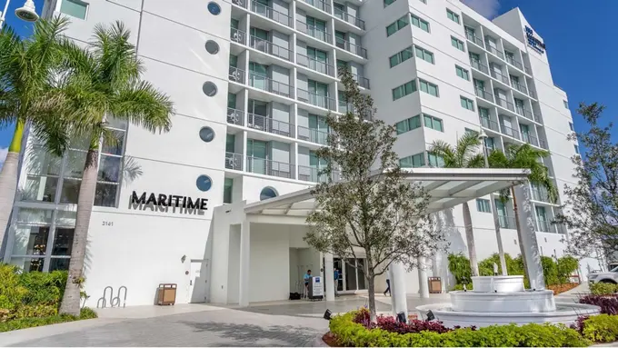 The Maritime Hotel Fort Lauderdale Airport & Cruiseport ......