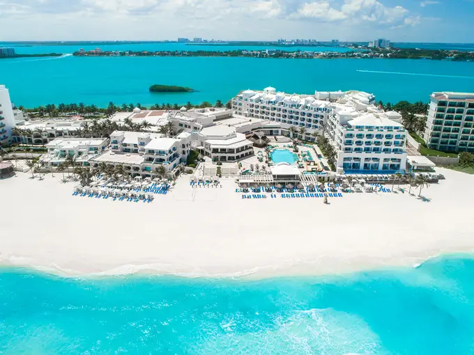 Wyndham Unveils an Upper Midscale All-Inclusive Resort Brand ......