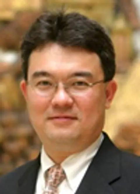Thirayuth Chirathivat