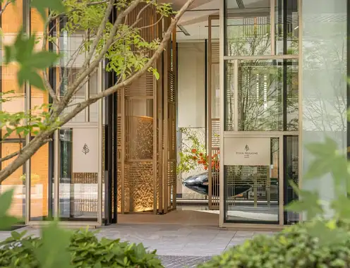 Four Seasons Hotel Osaka