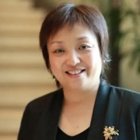June Hu