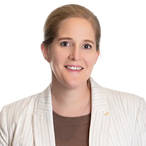 Fiona Winger, Gm Sofitel Queenstown Hotel & Spa Headshot (1)
