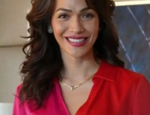 Roxanne Castillo