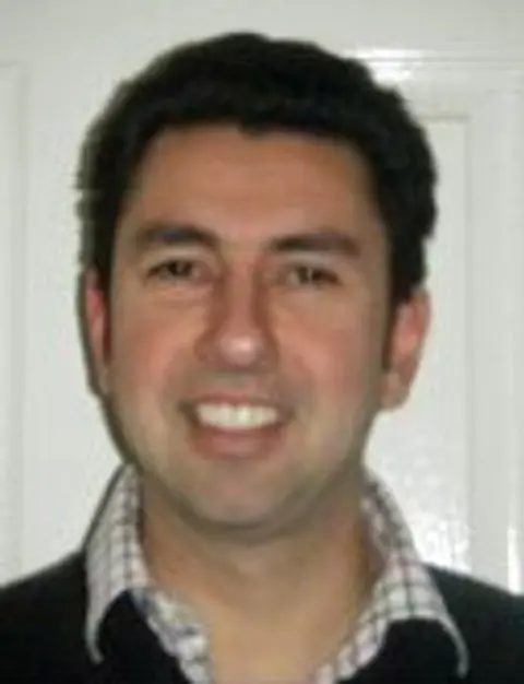 Mark Ind