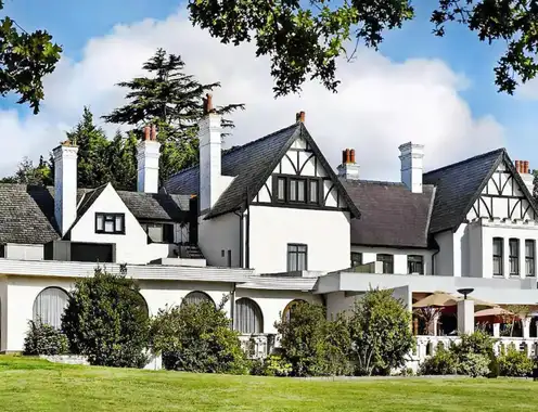 Hilton Cobham