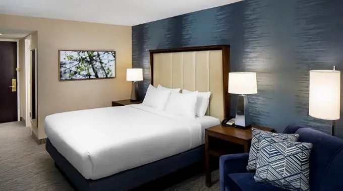 DoubleTree by Hilton Ann Arbor North ......