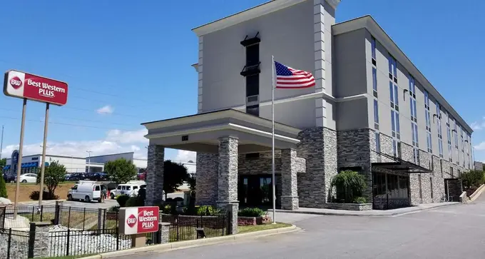 Best Western Plus Roper Mountain Road Inn & Suites ......