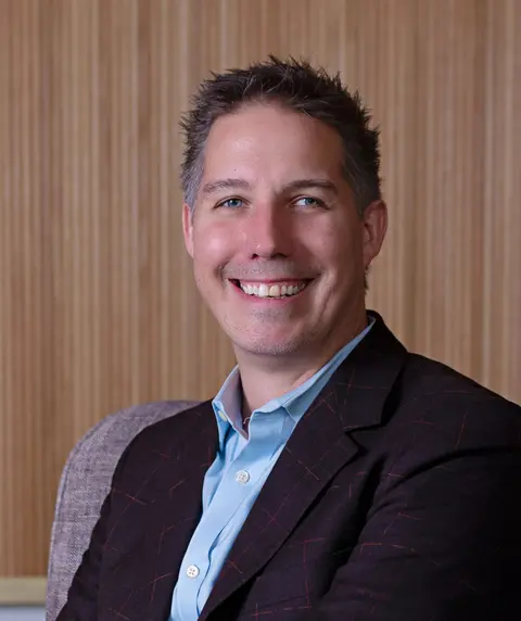 Dennis O