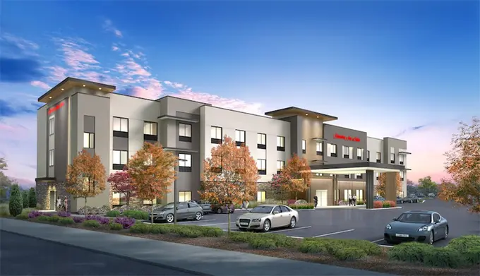 Hampton Inn and Suites by Hilton Cottonwood ......