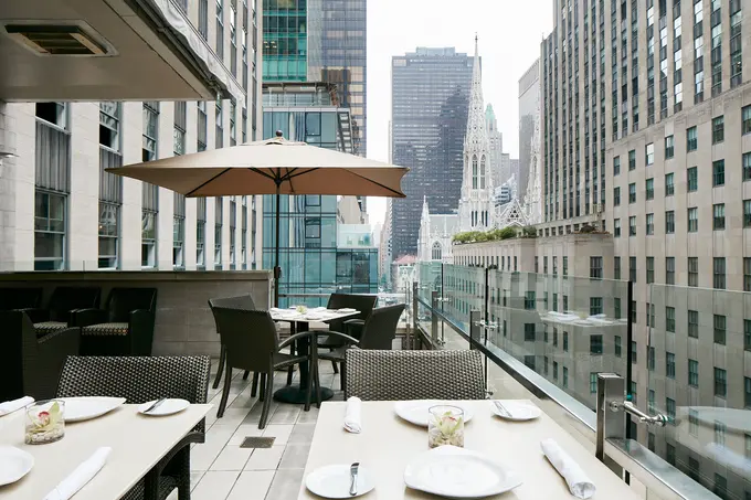 Radisson Hotel New York Midtown-Fifth Avenue ......