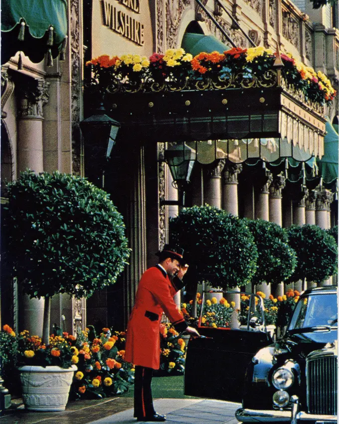 Beverly Wilshire, A Four Seasons Hotel ......