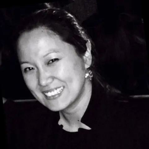 Soo Jeong Lee
