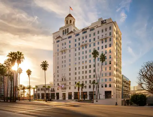 Fairmont Breakers Long Beach