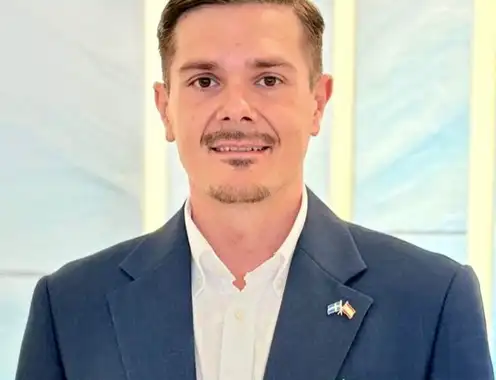 Alexander Lopez 