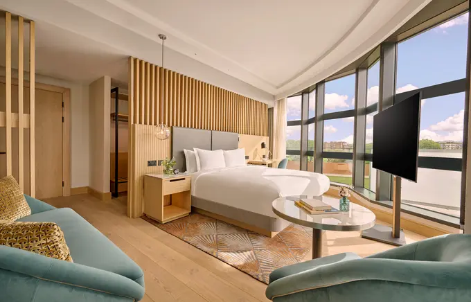 Hyatt+regency+london+olympia+(1) ......