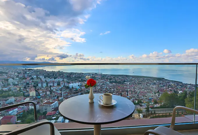 Radisson Blu Hotel, Trabzon ......