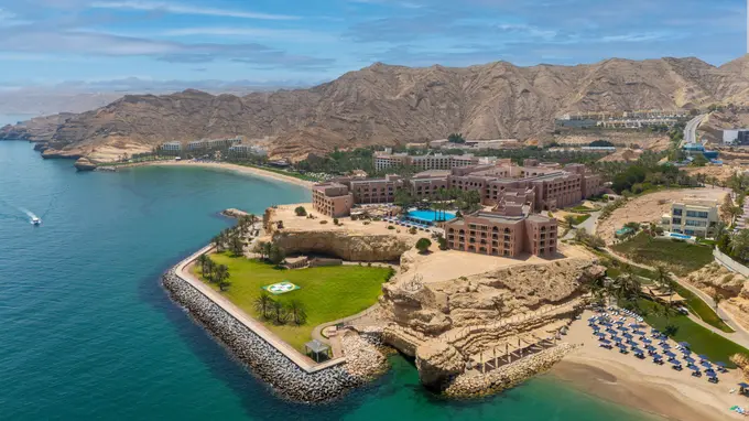 Al Husn Hotel Muscat ......