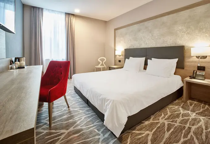 Radisson Hotel City Centre Odessa ......