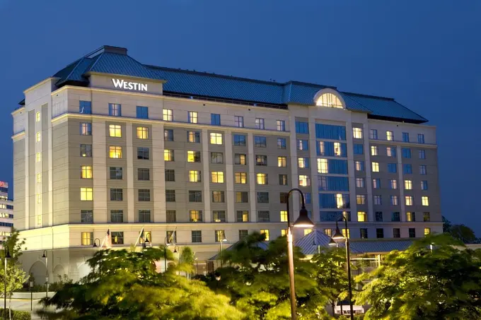 The Westin Reston Heights ......