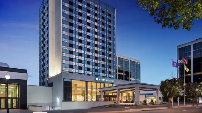 Hyatt Regency Morristown ......