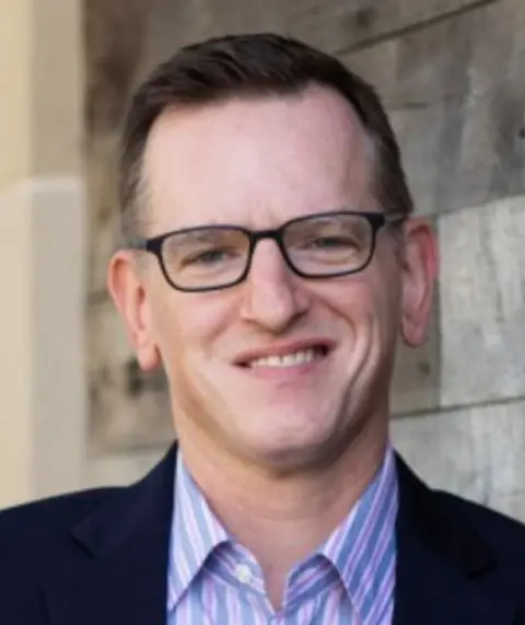 Jonathan Horowitz