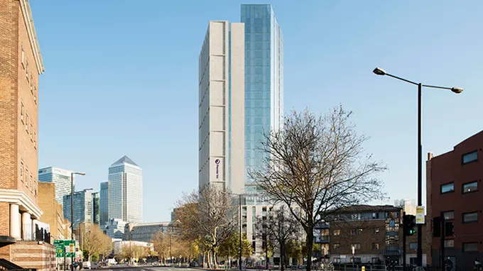 Premier Inn London East ......