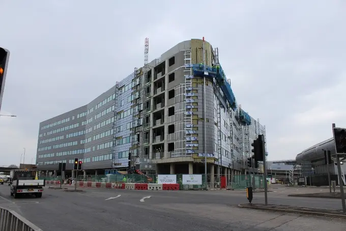 Crowne Plaza and Holiday Inn Express London - Heathrow ......