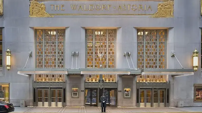 Inside New York City's Most Iconic Hotel, The Waldorf Astoria