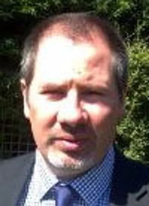 Simon Fordham