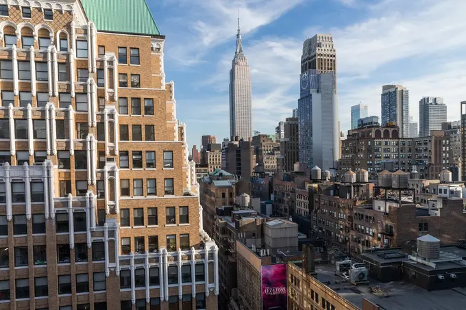 DoubleTree by Hilton Times Square South ......
