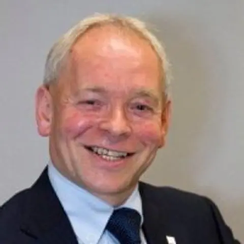 James Howard