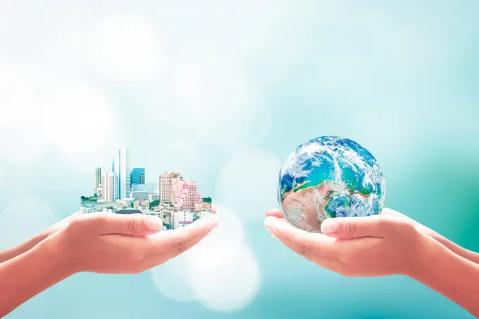 Can Hotels Create Convergence Economies?