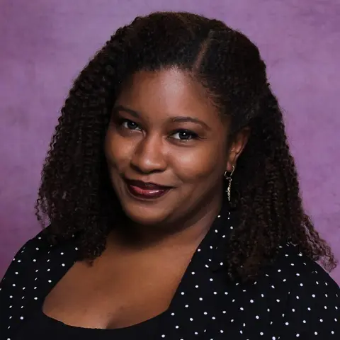 Arlien Dyer Headshot