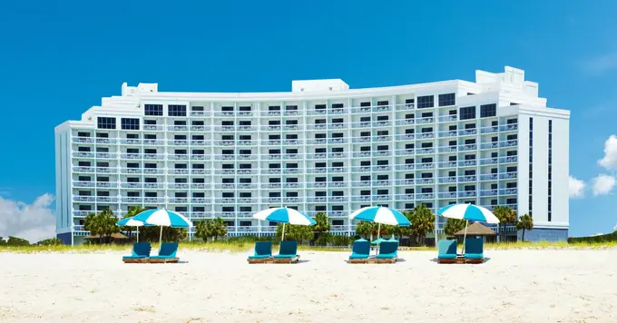 The Island House Hotel , A DoubleTree by Hilton ......