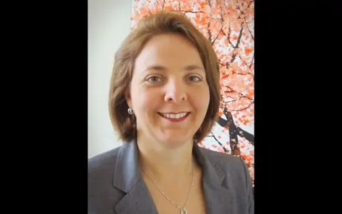 Veronique Sirault