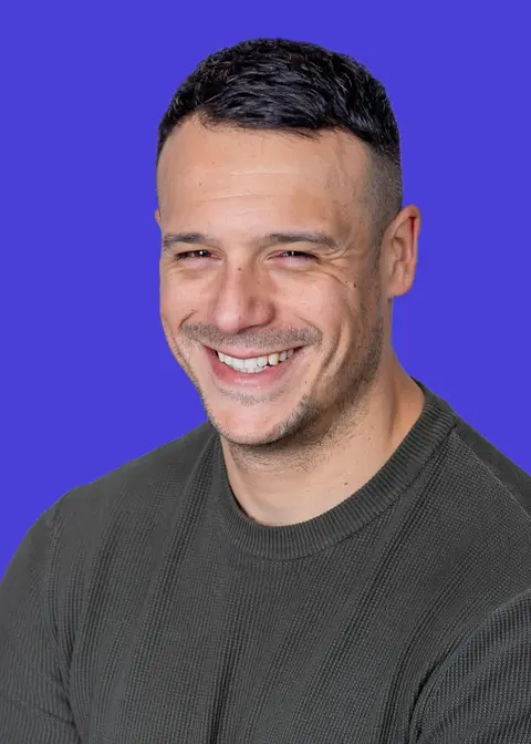 Olly Lynch