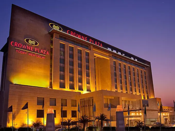 Crowne Plaza Lucknow ......