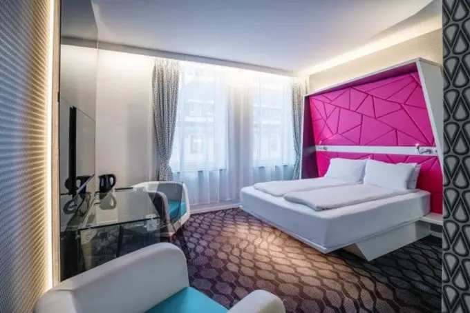 Radisson Hotel Group signs four new properties in Norway and introduces two new brands