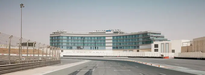 Park Inn by Radisson Dubai Motor City ......