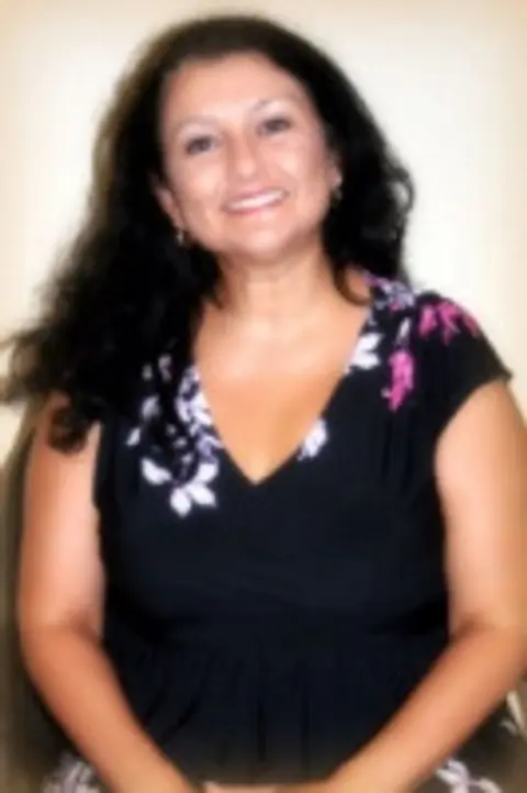 Zoraida Salinas de King