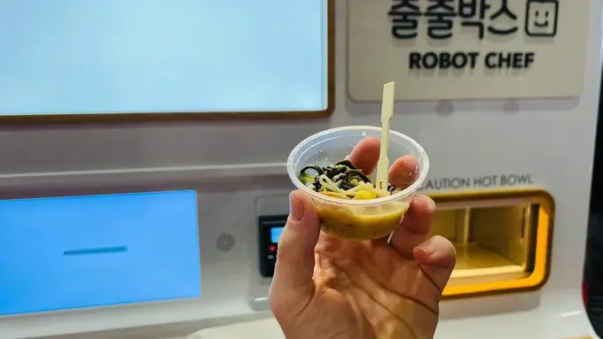 All Food and Drink Made by Robots at CES 2024, Ranked from Worst to First
