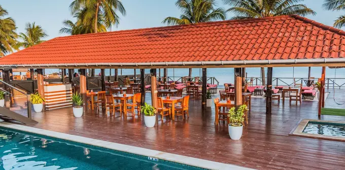 Ramada Suites By Wyndham Wailoaloa Beach Resort Fiji ......