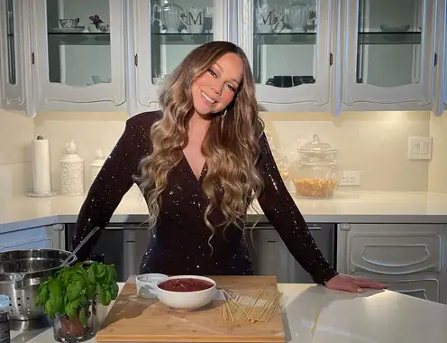 Travel Like Mariah Carey this Summer with a Stay at her Booking.com Vacation Rental in Beverly Hills