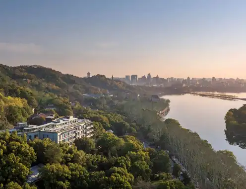 The Silk Lakehouse, Shangri-La Hangzhou