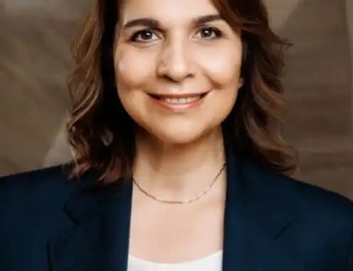 Elif Yazoglu