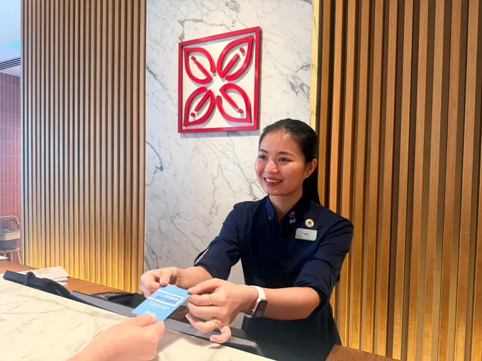 Hilton joins the Hidden Disabilities Sunflower program in Singapore