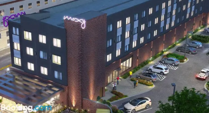 Moxy Chattanooga Downtown ......