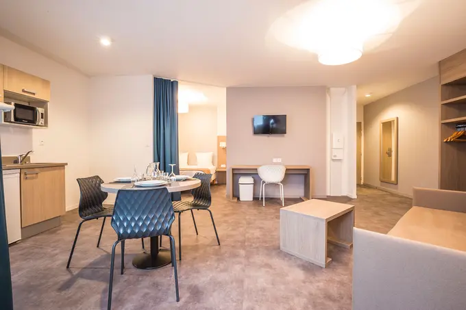 Aparthotel Adagio Saint-Nazaire ......
